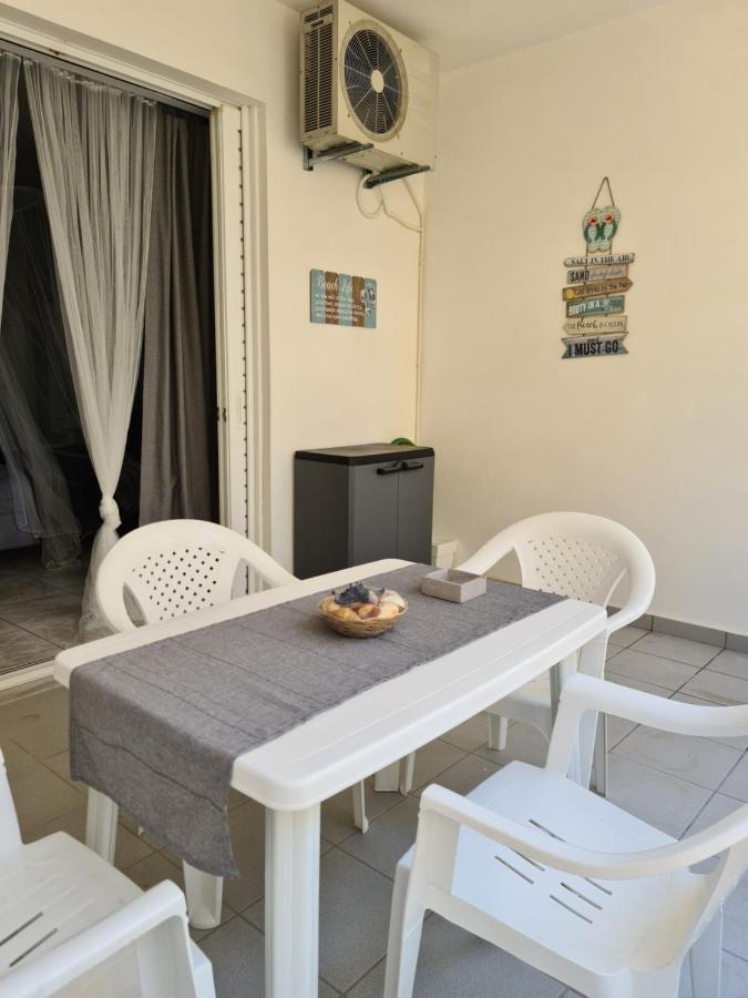 Seaside Apartment In Xilokastro - Selene By Booking Kottas Ксилокастрон Екстер'єр фото