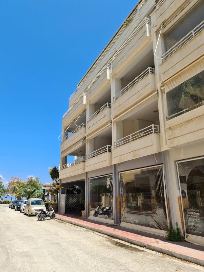 Seaside Apartment In Xilokastro - Selene By Booking Kottas Ксилокастрон Екстер'єр фото
